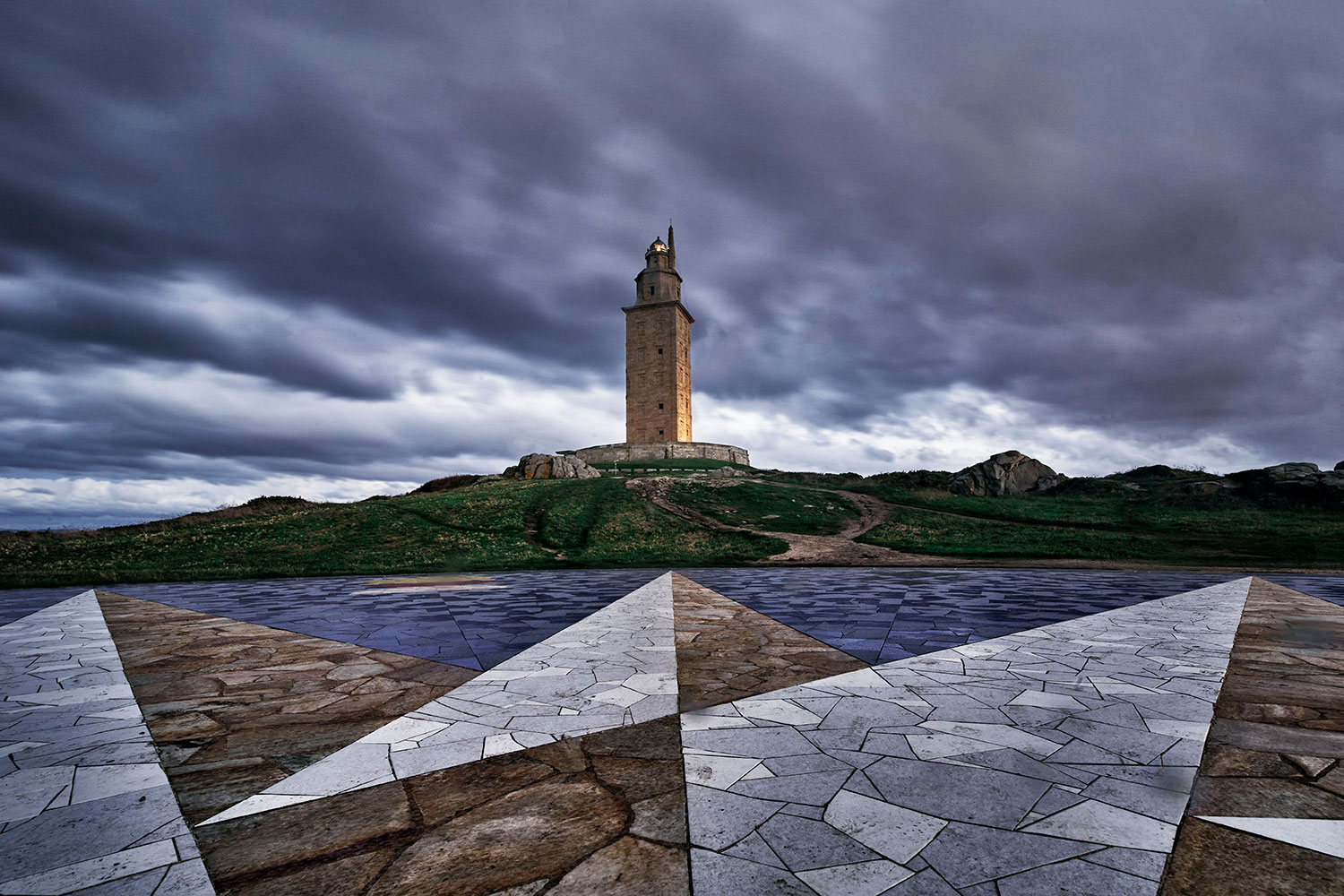 Torre de Hércules, Juanpa Ameneiros, juanpaameneiros.es